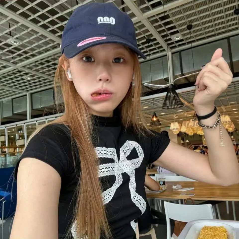仍是凝视你