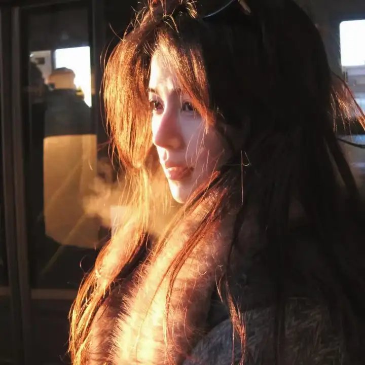 三月小姐